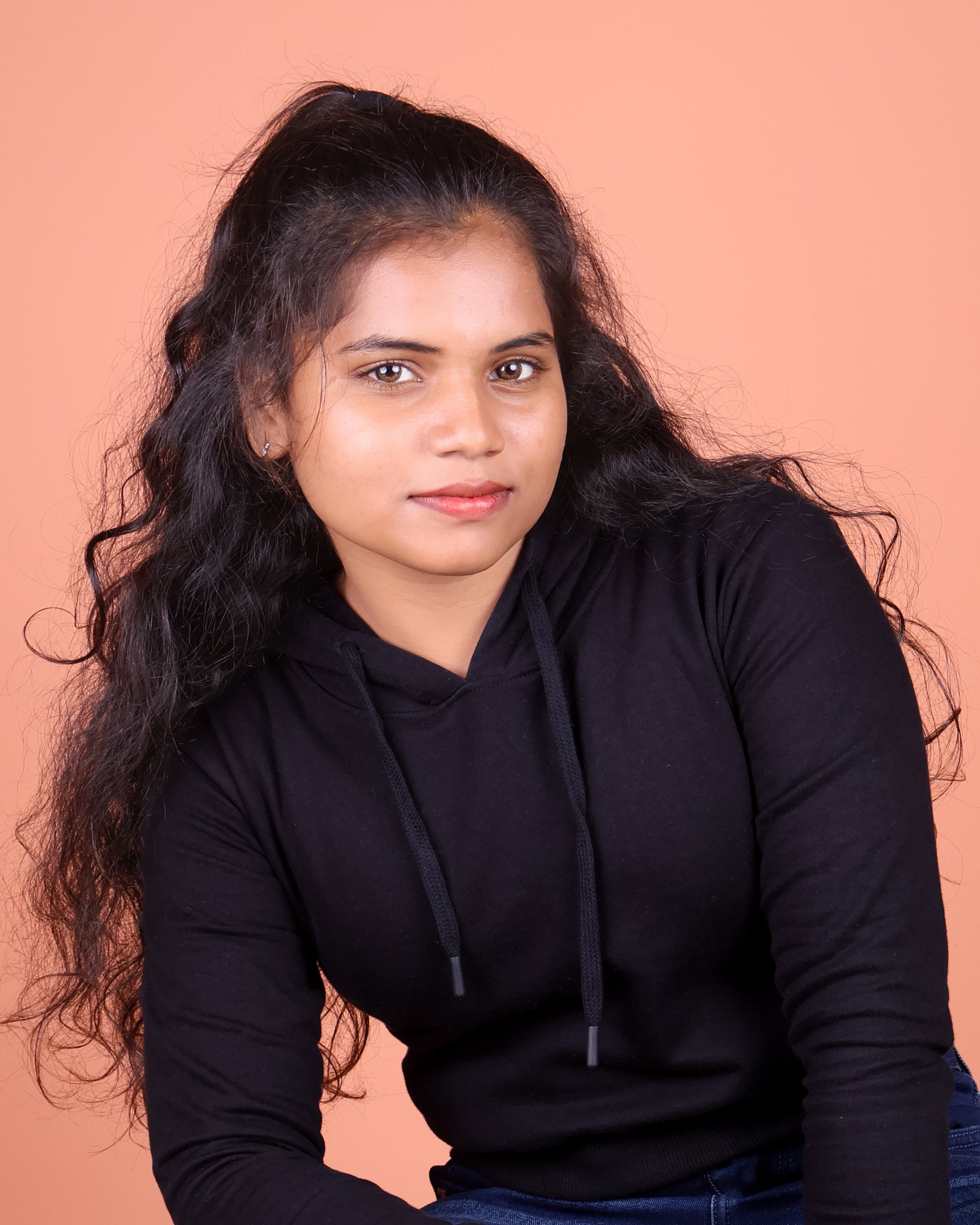 Snowsoft - Women's Crop Hoodie- Black